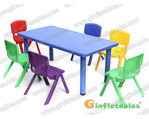 A-038 Kinderstuhl und Tisch