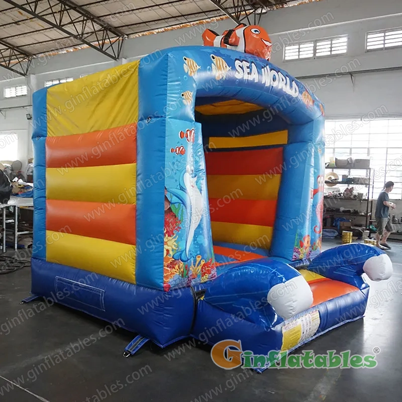 GB-441 Sea world bounce house
