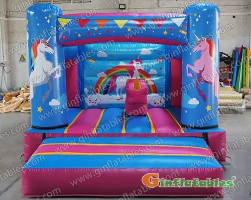 GB-453 Unicorn bouncy castle