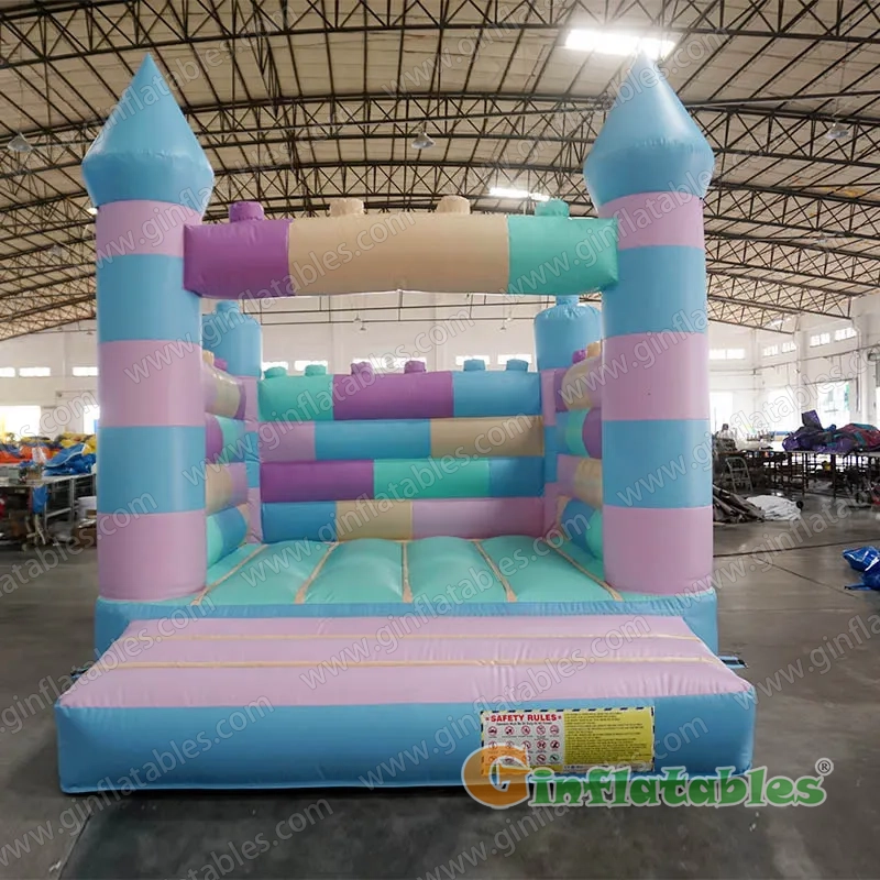 GC-194 Macaron bounce house