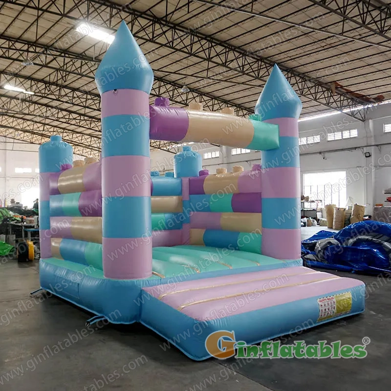 GC-194 Macaron bounce house
