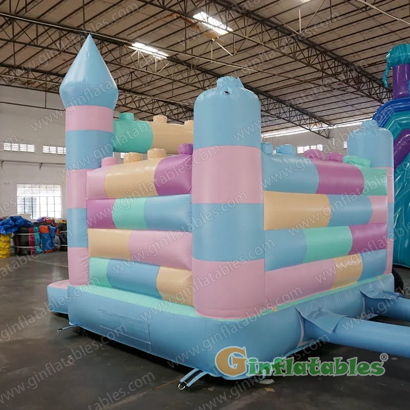 GC-194 Macaron bounce house