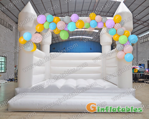 GC-005 White wedding castles