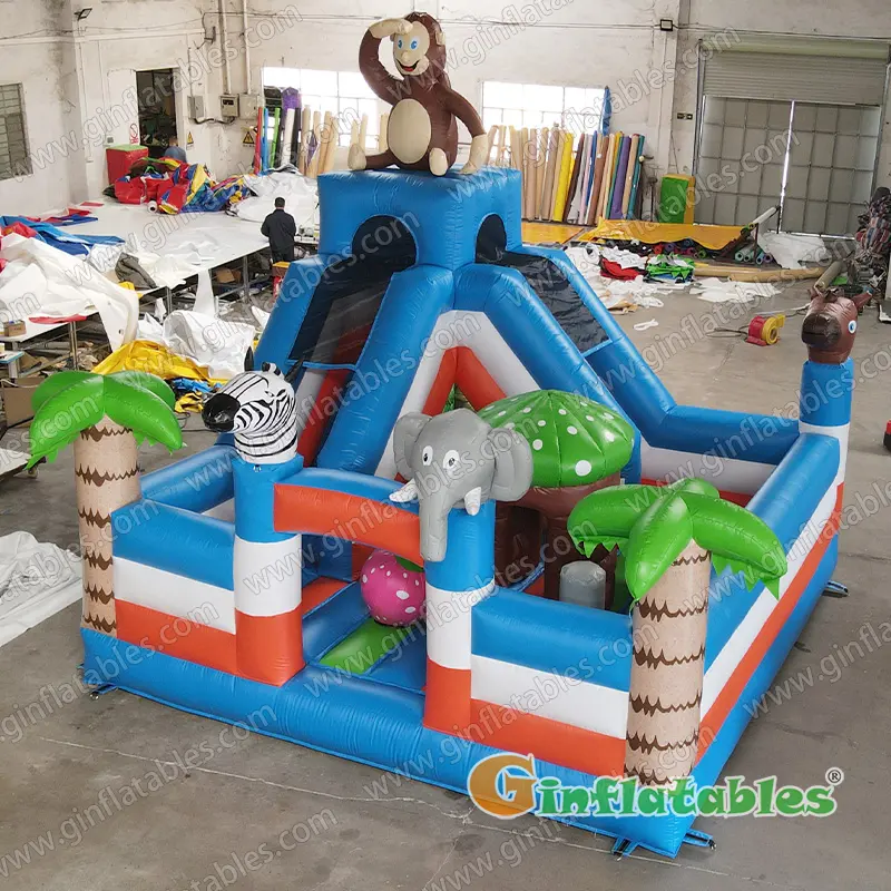 GF-013 Zoo funland