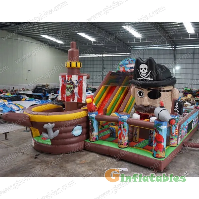 GF-131 Pirate playground with moving mouth