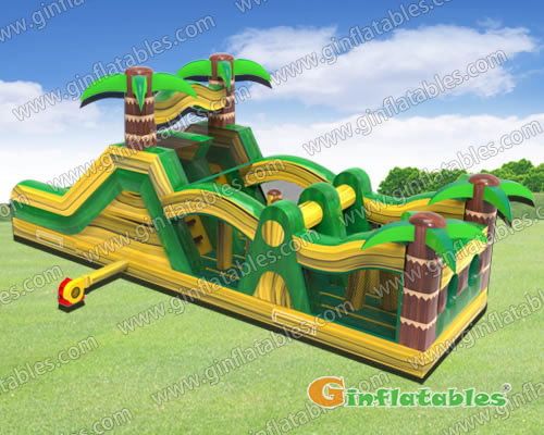 GO-207 Palm trees obstacle course