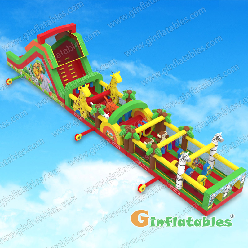 GO-026 Jungle animal obstacle course