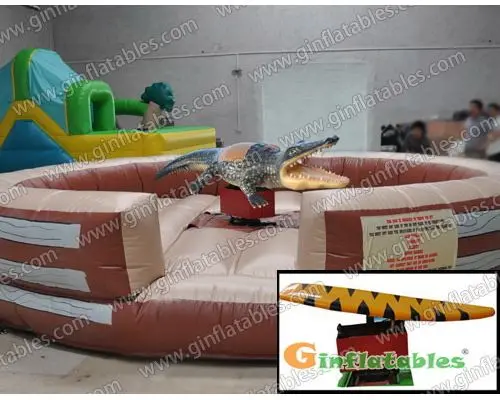 GSP-132 Inflatable crocodile ride with surfboard