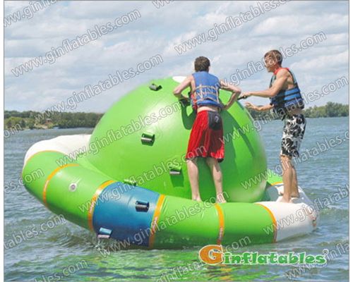 GW-053 Saturn Sphere Rocker Pool Toy