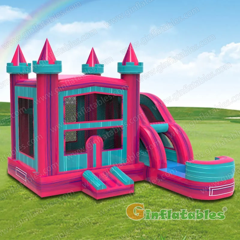 GWC-170 Inflatable Castle Combo Wet/Dry