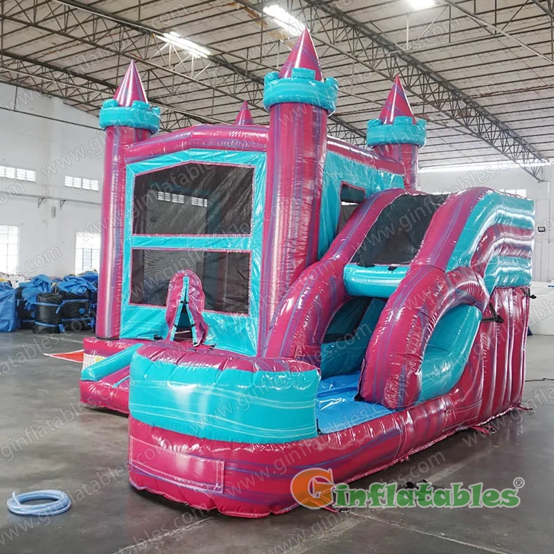 GWC-170 Inflatable Castle Combo Wet/Dry