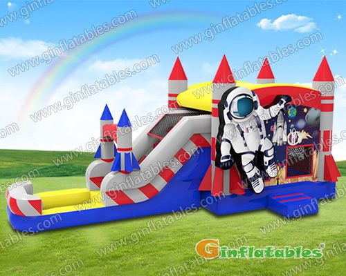 GWC-023 28.5ftL Astronaut inflatable combo