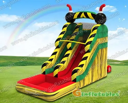 GWS-353 17' Inflatable bomb water slide